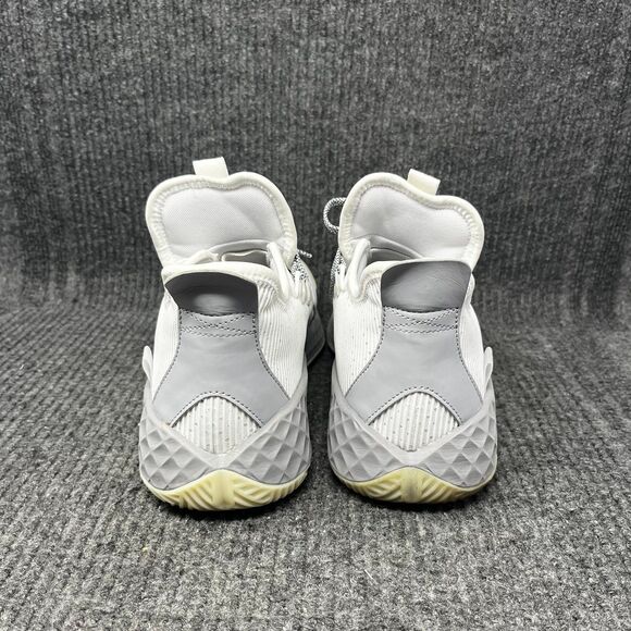 Adidas Pro Boost Low White Onix Grey Basketball Shoes Mens 10.5 FW9499 - Picture 4 of 8